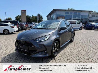 Grau Neu 2025 Toyota Yaris Hybrid Comfort Limousine | 24.990 € (Guter Preis)