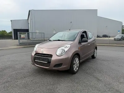 Gebraucht Suzuki Alto 68 PS (50 kW) 2010 Braun Kleinwagen