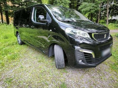 Peugeot Traveller