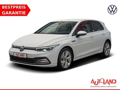 Gebraucht VW Golf VII Style 150 PS (110 kW) 2021 Oryxweiß perlmutteffekt Kleinwagen