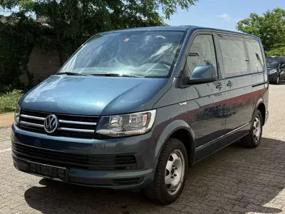 Gebraucht VW Multivan Highline 204 PS (150 kW) 2016 Grün Van / Kleinbus