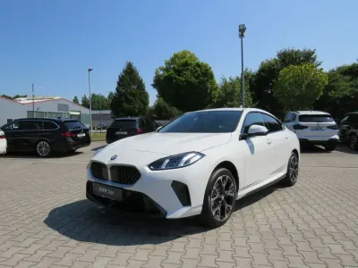 Neu BMW 216 M Sport 122 PS (89 kW) 2026 Weiss Coupé