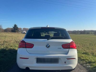 Gebraucht BMW 116 109 PS (80 kW) 2016 Weiß Kleinwagen