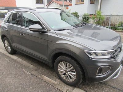 Usata VW T-Roc 110 CV (80 kW) 2023 Grigio SUV
