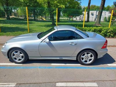 Gebraucht Mercedes SLK230 197 PS (144 kW) 2003 Silber Cabrio