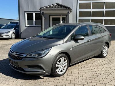 Usata Opel Astra Edition 136 CV (100 kW) 2017 Grigio Station wagon