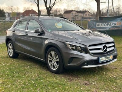 gebraucht Mercedes GLA200 GLA -Klasse CDI*136PS*AUTOMATIK*RKAMERA*