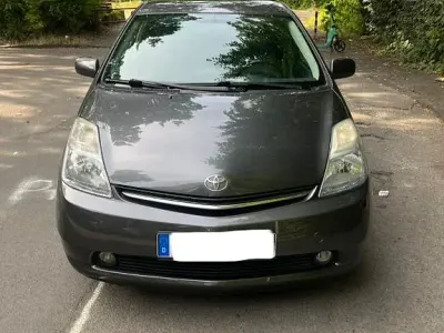 Gebraucht Toyota Prius 111 PS (81 kW) 2008 Grau Kleinwagen