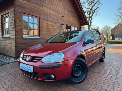 Usata VW Golf V 102 CV (75 kW) 2007 Rosso Utilitaria