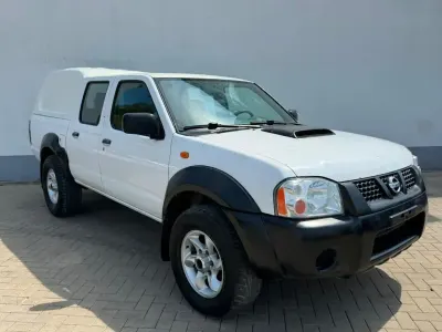 Gebraucht Nissan Navara 133 PS (97 kW) 2009 Weiß Pickup