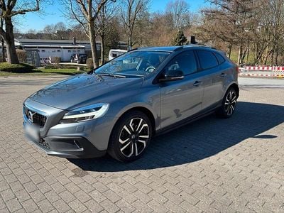 Gebraucht Volvo V40 CC 190 PS (139 kW) 2016 Grau Kombi