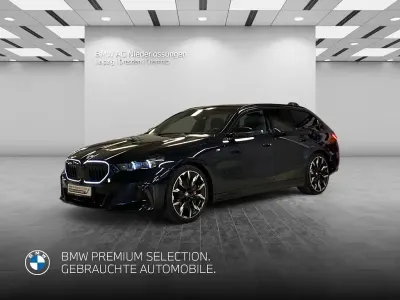 Gebraucht BMW 540 M Sport 286 PS (210 kW) 2025 Schwarz Kombi