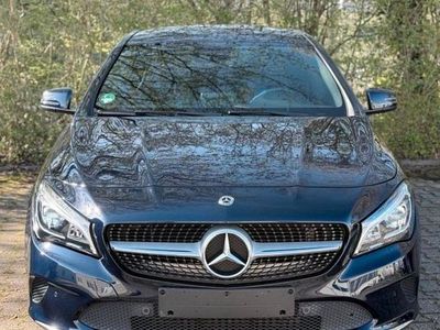 Gebraucht Mercedes CLA220 177 PS (130 kW) 2018 Blau Limousine