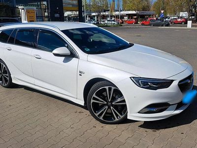 Gebraucht Opel Insignia OPC 270 PS (198 kW) 2017 Weiß Kombi