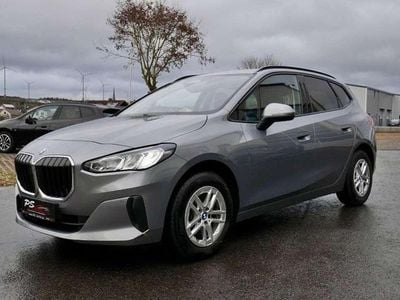 Grau Gebraucht 2025 BMW 220 Active Tourer Sport Line Van / Kleinbus | 29.888 € (Guter Preis)