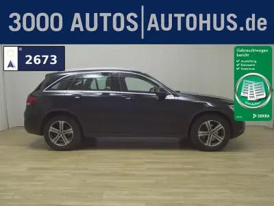 Używany Mercedes GLC200 211 KM (155 kW) 2021 Czarny SUV