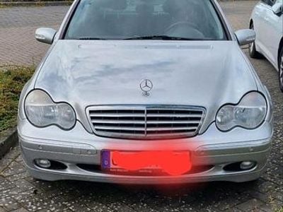 Mercedes C220