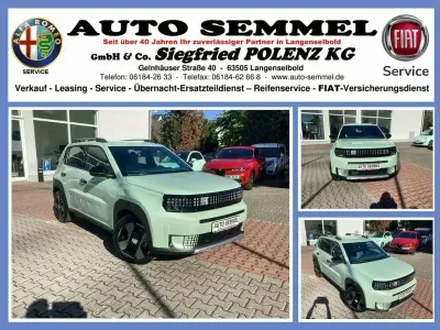 Neu Fiat Grande Panda La Prima 101 PS (74 kW) 2025 Acqua blau Kleinwagen