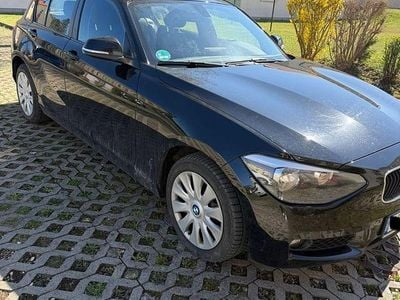 Gebraucht BMW 116 136 PS (100 kW) 2013 Schwarz Kleinwagen