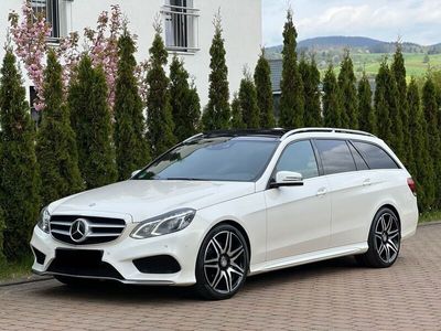 gebraucht Mercedes E350 BlueTec AMG-Line Pano/SHZ/Kamera/AHK/Navi