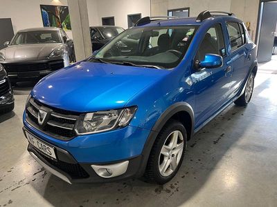 Gebraucht Dacia Sandero Prestige 90 PS (66 kW) 2015 Blau Kleinwagen