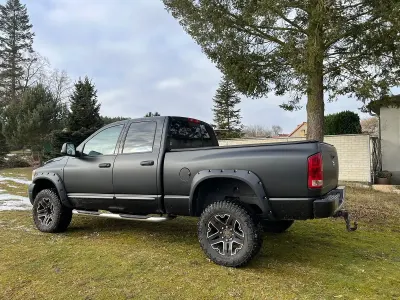 Gebraucht Dodge Ram 308 PS (226 kW) 2006 Schwarz Pickup