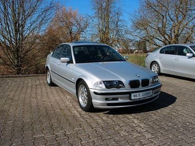 Usata BMW 320 Sport Line 170 CV (125 kW) 2000 Argento Berlina