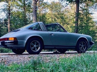 Usado Porsche 911S 175 HP (128 kW) 1976 Prateado Cabrios