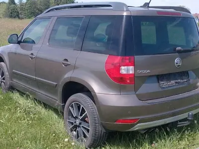 Używany Skoda Yeti 122 KM (89 kW) 2014 Brązowy SUV