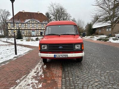 Gebraucht Ford Transit 74 PS (54 kW) 1985 Rot Van / Kleinbus