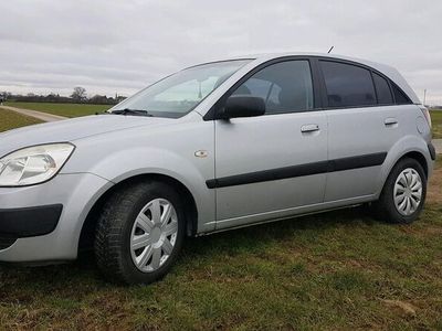 gebraucht Kia Rio Klima TÜV