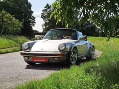 Usata Porsche 911 Carrera Cabriolet 231 CV (169 kW) 1988 Oro Cabrio