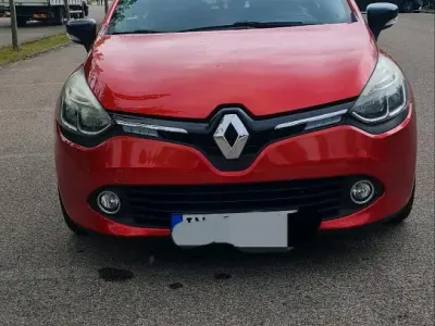 Używany Renault Clio IV LIMITED 75 KM (55 kW) 2016 Andere farben Hatchback