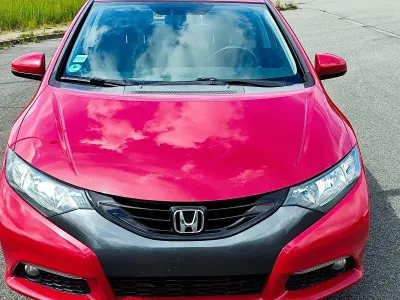 Käytetty Honda Civic Executive 150 HP (110 kW) 2013 Punainen Sedan