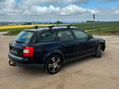 Gebraucht Audi A4 178 PS (130 kW) 2002 Blau Kombi