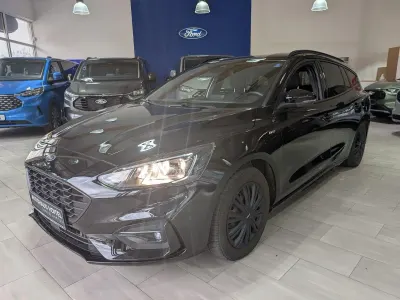 Gebraucht Ford Focus ST-Line 125 PS (91 kW) 2019 Schwarz Kombi
