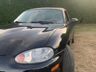Zeitkapsel: 1999er Mazda MX-5 mit 2100 Kilometern zu verkaufen - AUTO BILD