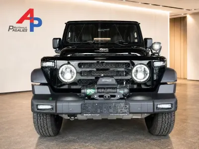 Neu BAW 212 166 PS (122 kW) 2026 Schwarz SUV