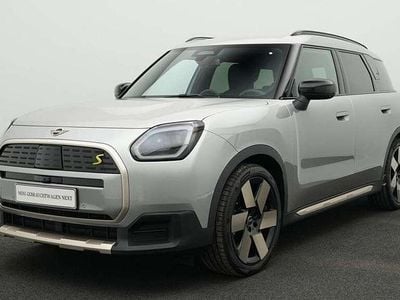 Second-hand Mini Countryman Favoured 225 kW (306 CP) 2025 Gri SUV