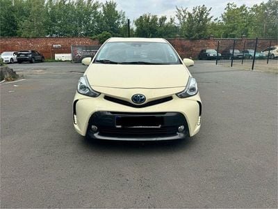 Toyota Prius+