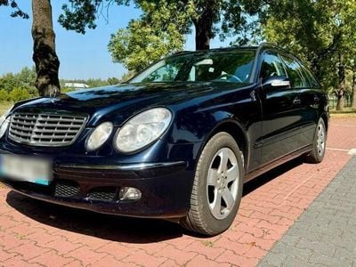 Mercedes E280