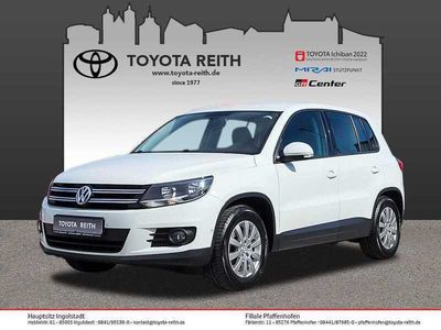 Pure white Gebraucht 2015 VW Tiguan Trendline SUV | 9.960 € (Fairer Preis)
