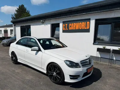 Gebraucht Mercedes C200 184 PS (135 kW) 2012 Weiß Limousine