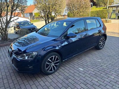 Gebraucht VW Golf VII Comfortline 140 PS (102 kW) 2012 Blau Limousine
