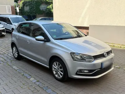 Occasion VW Polo LOUNGE 75 ch (55 kW) 2015 Argent Citadine