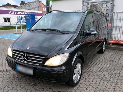 Używany Mercedes Viano 150 KM (110 kW) 2008 Czarny Minivan