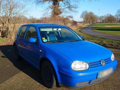 Gebraucht VW Golf IV 75 PS (55 kW) 1999 Blau Kleinwagen