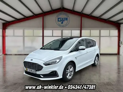 Gebraucht Ford S-MAX Titanium 150 PS (110 kW) 2020 Weiß Van / Kleinbus