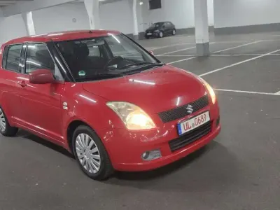 Gebraucht Suzuki Swift 102 PS (75 kW) 2008 Rot Kleinwagen