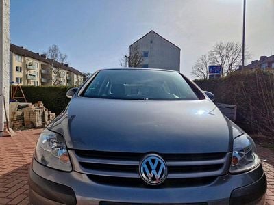 Usata VW Golf IV 105 CV (77 kW) 2005 Grigio Berlina